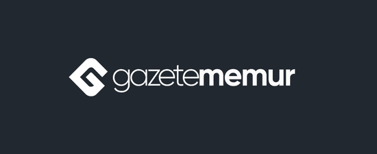 Diyarbakır'da, sağlık çalışanları zam oranına tepki göstererek cüzdanlarını yere fırlattı